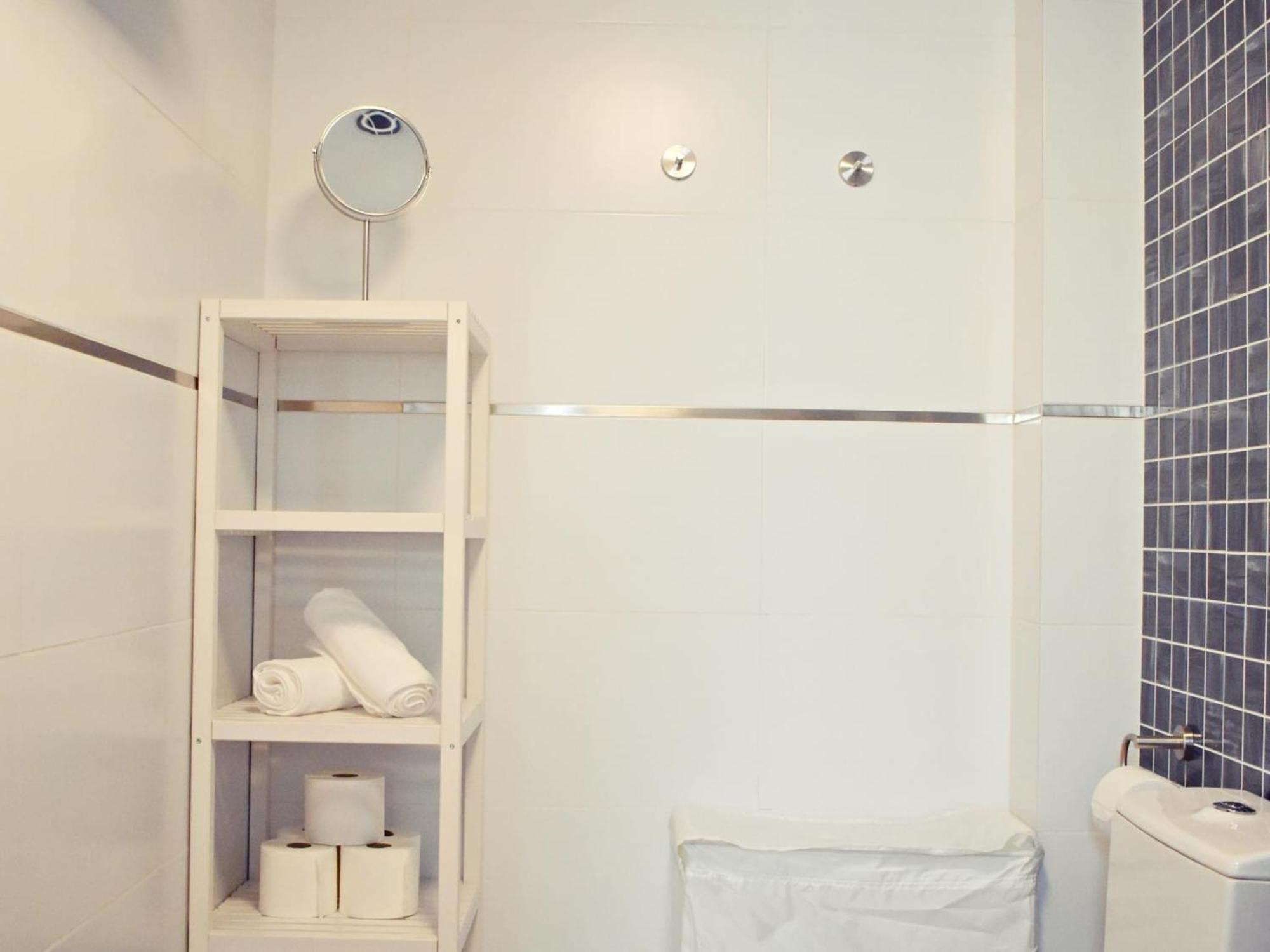 Cozy Apatment Just 10 Mins From The City Centre Málaga Exterior foto
